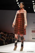 Model walk the ramp for Rahul Singh Show at Wills Lifestyle India Fashion Week 2012 day 4 on 9th Oct 2012 (43).JPG